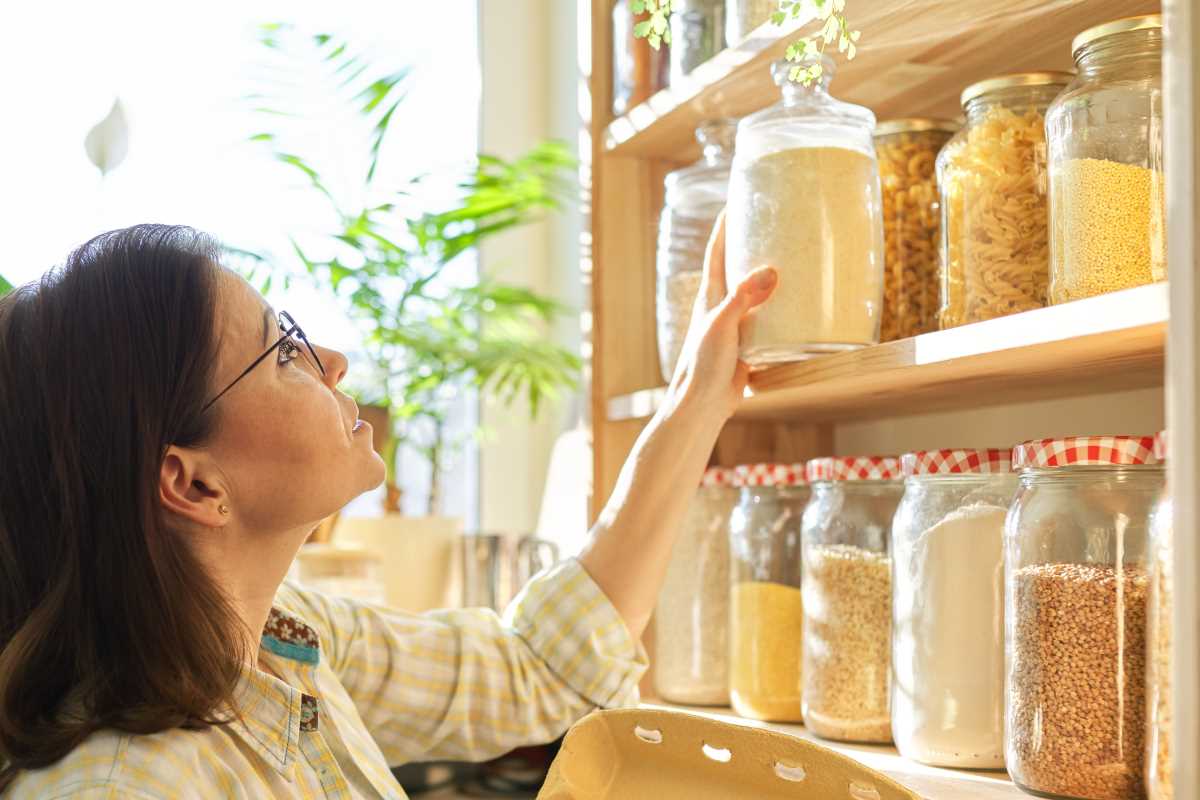 Open a Stubborn Jar Lid Without Breaking a Sweat